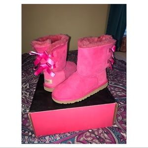 Ugg Pink Azalea Bailey Bow Boot: Kid’s 4 Women’s 6